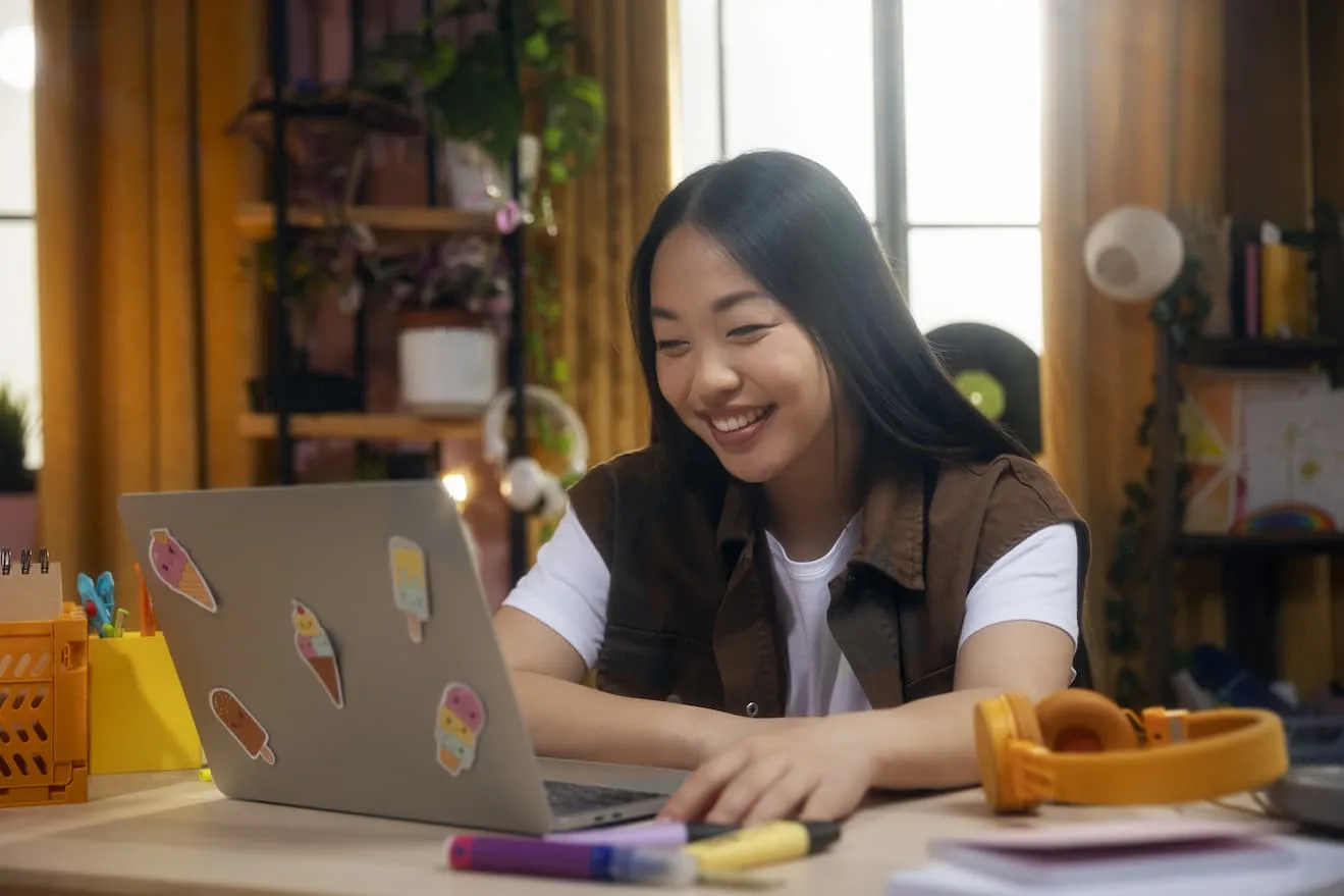 Smiley Girl With Laptop